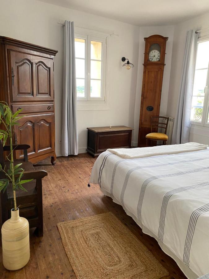 La Maison Bleue Port-en-Bessin-Huppain Eksteriør billede