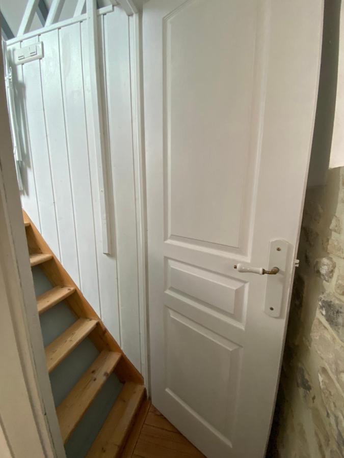 La Maison Bleue Port-en-Bessin-Huppain Eksteriør billede