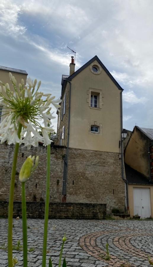 La Maison Bleue Port-en-Bessin-Huppain Eksteriør billede